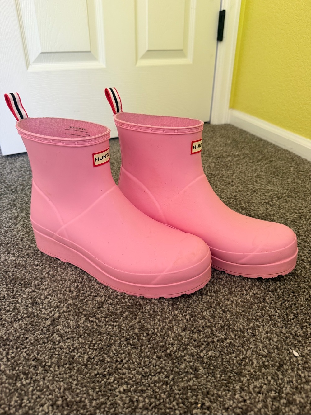 Hunter Pink Waterproof Rain Boots - Picture 2 of 5